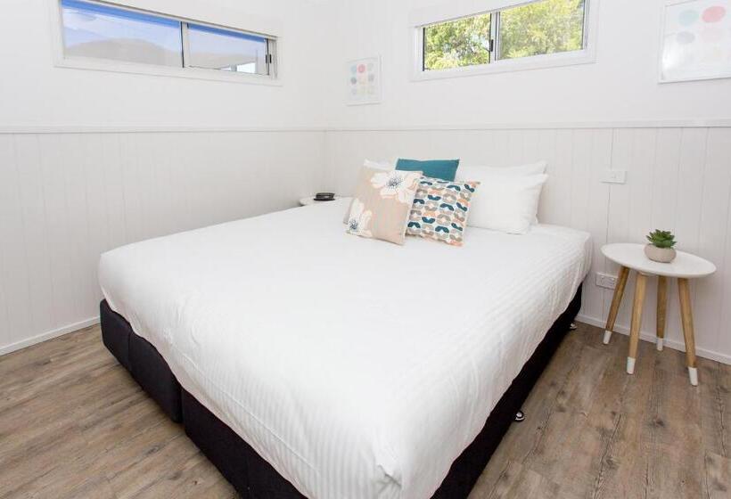 ویلای 1 خوابه, Paradise Tourist Park