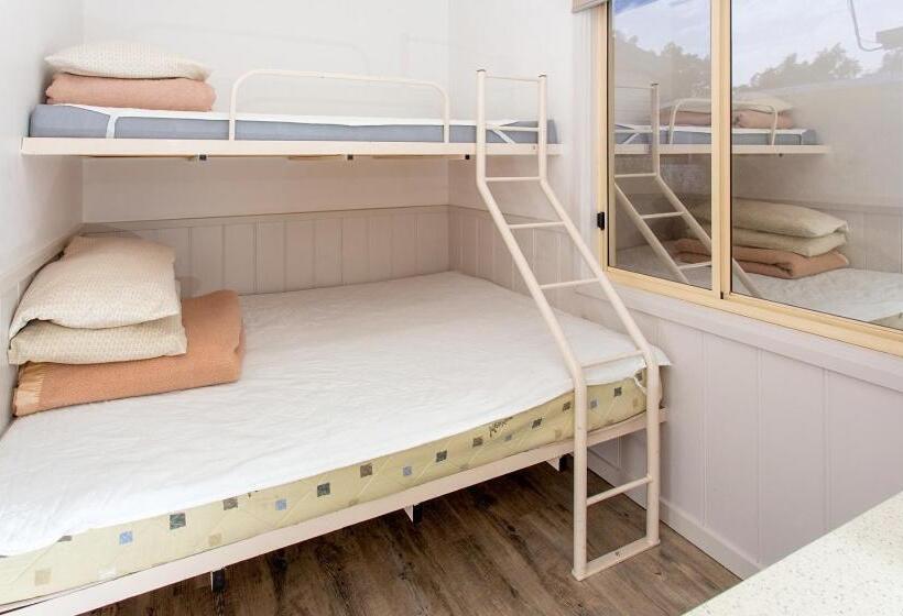 اتاق استاندارد, Paradise Tourist Park