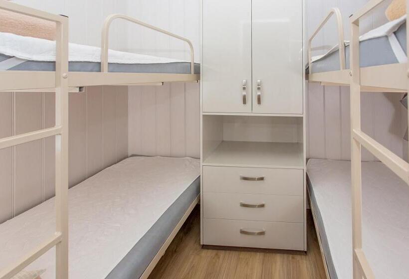 اتاق سوپریور, Paradise Tourist Park