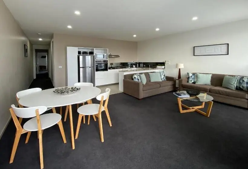 ２ベッドルームアパートメント, Shells Apartments