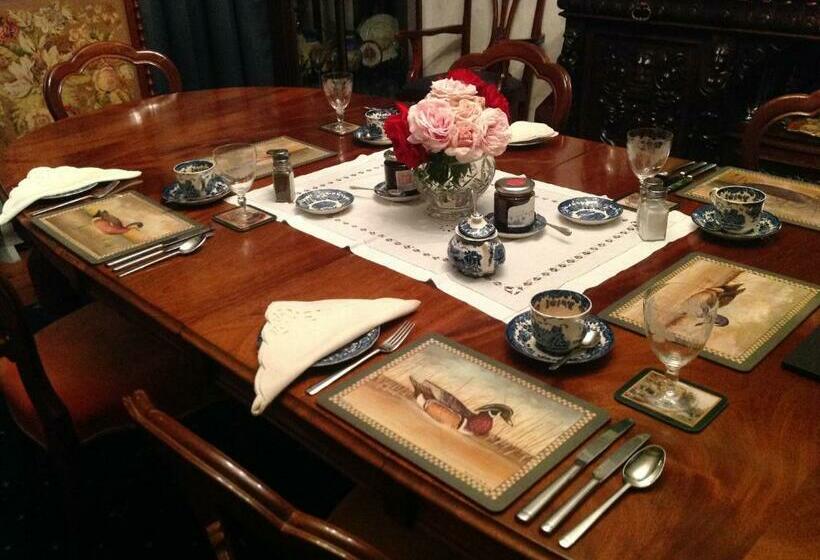 חדר דלוקס, The Laurels B&b