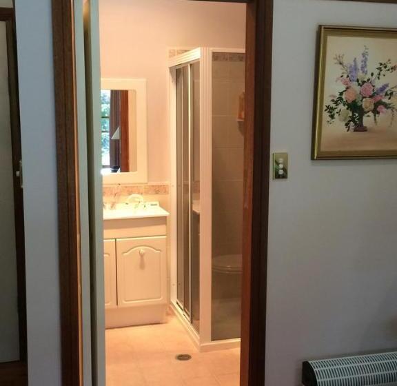 חדר דלוקס, The Laurels B&b