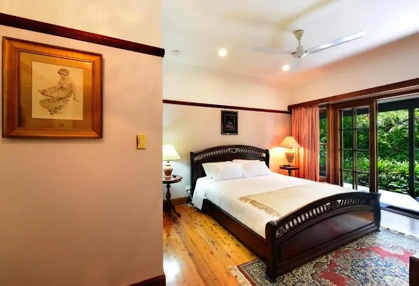 デラックスルーム, The Laurels B&b