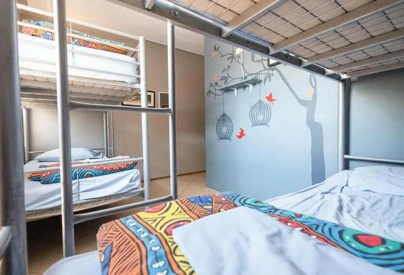 バスルーム共同エコノミー4人部屋, Rockhampton Backpackers Yha