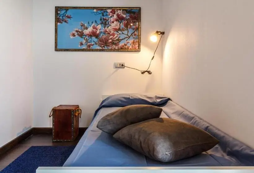 استودیوی لوکس, Podere Villa Olmo