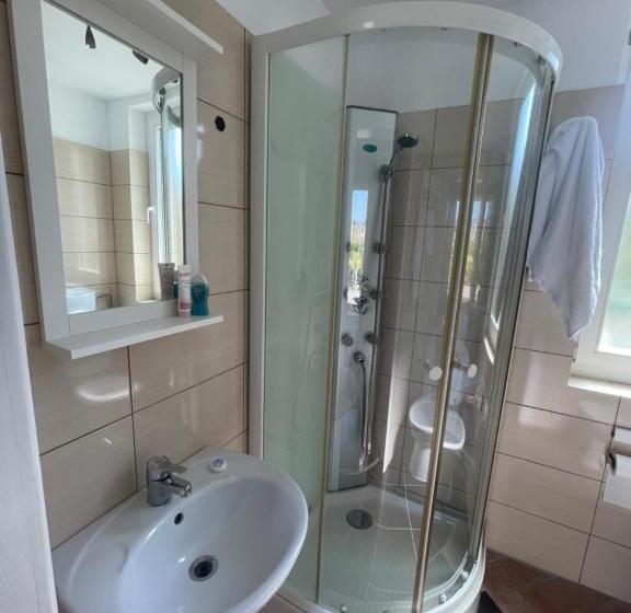 اتاق لوکس, Podere Villa Olmo