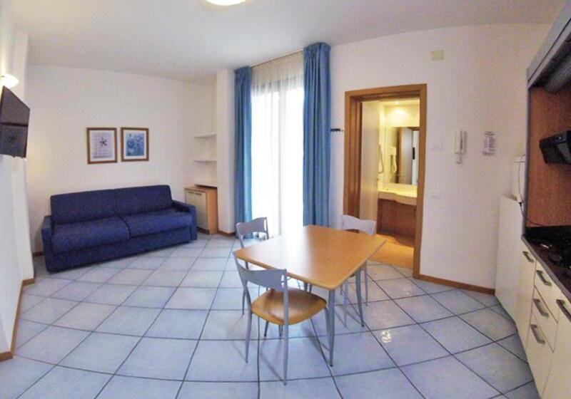 استودیوی استاندارد, Residence Ascot