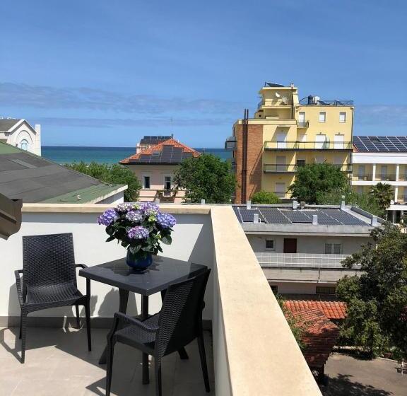 آپارتمان 1 خوابه با چشم‌انداز دریا, Residence Ascot