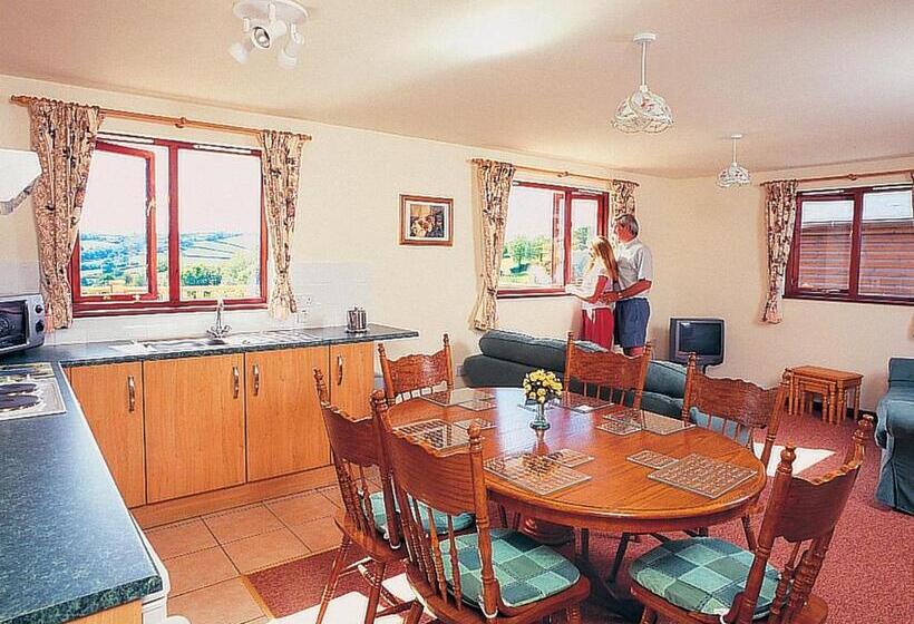 1ベッドルームハウス, Avalon Cottages