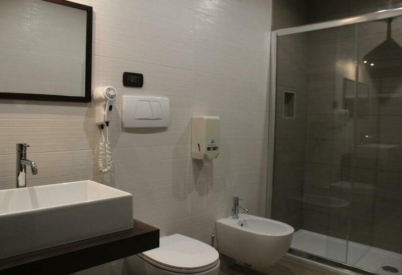 اتاق استاندارد, Il Poggio