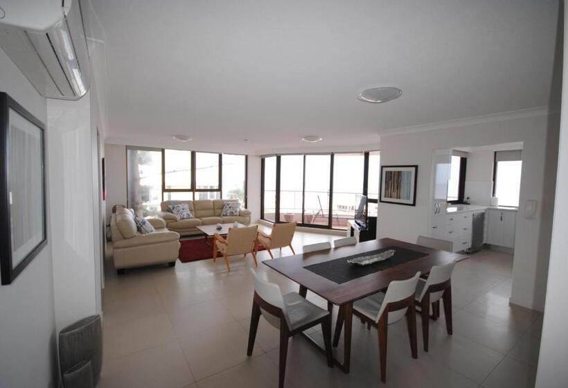 3침실 프리미엄 아파트, Albatross North Apartments