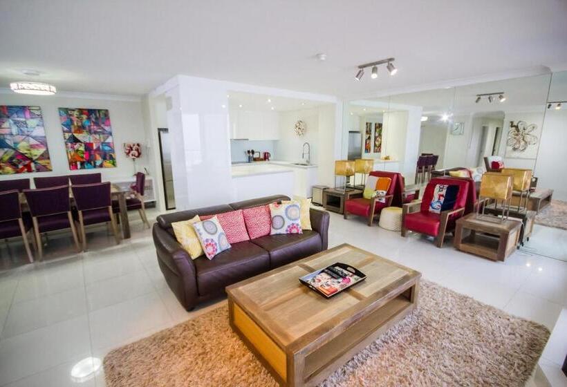 Апартаменты Premium 2 Спальни, Albatross North Apartments