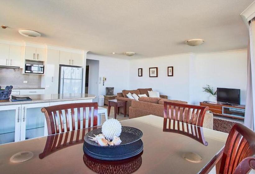 Апартаменты 3 Спальни, Albatross North Apartments