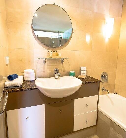 Апартаменты Premium 3 Спальни, Albatross North Apartments