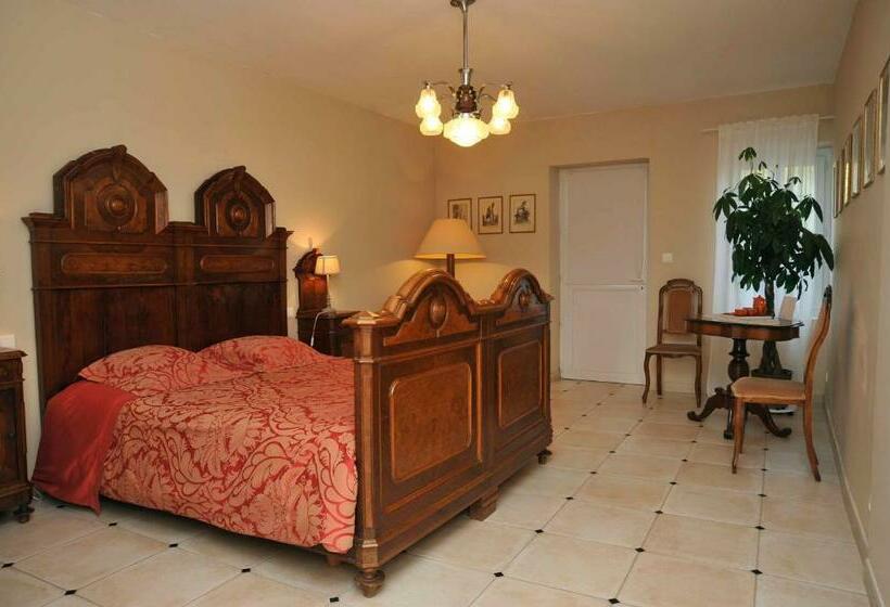 Номер Комфорт, Chambres Et Tables D'hôtes Le Voriou