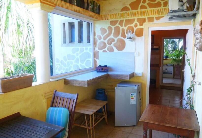 标准工作室, La Reine Creole