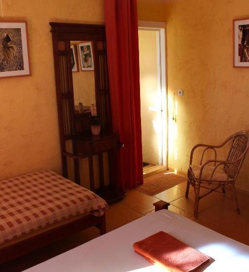 带露台的标准工作室, La Reine Creole