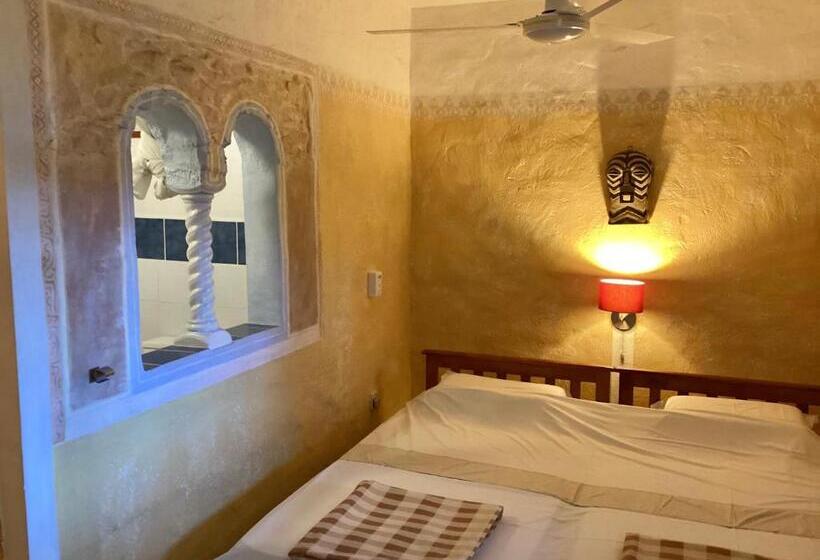 标准房带园景, La Reine Creole