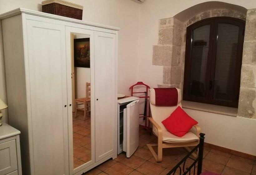 חדר סטנדרט לארבעה, Torre Rocciola