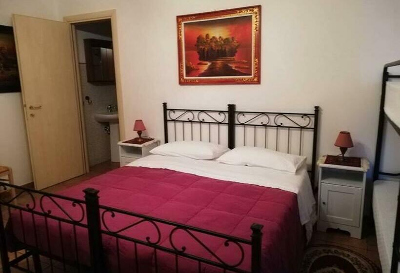 חדר סטנדרט לארבעה, Torre Rocciola