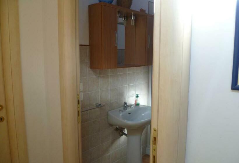 חדר סטנדרט לארבעה, Torre Rocciola