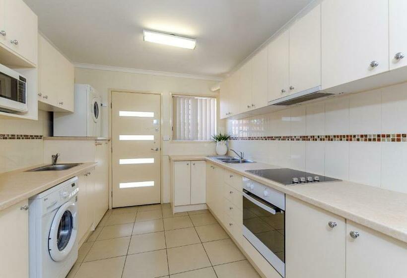 آپارتمان 1 خوابه, Como Apartments Gladstone