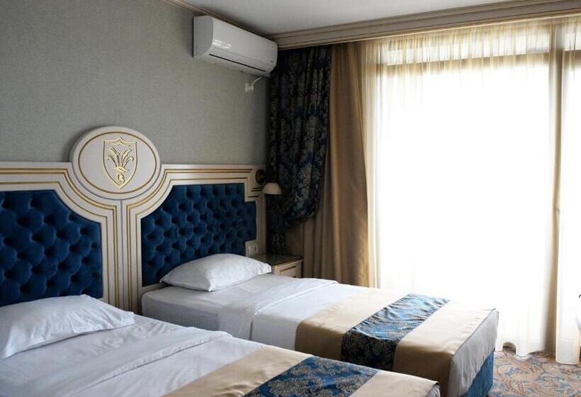 غرفة قياسية, Dacia Sud