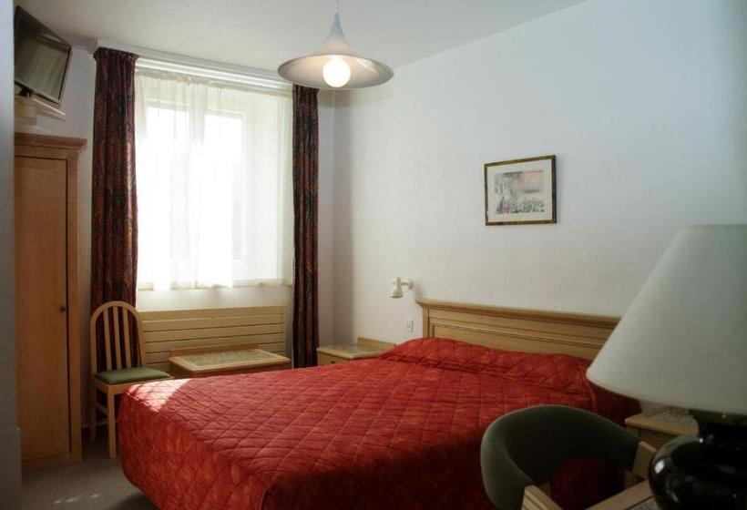 חדר סטנדרט, Les Portes Du Cantal