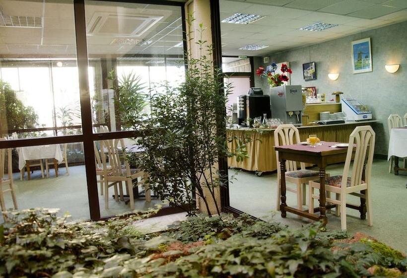 חדר סופריור נוף לגינה, Les Portes Du Cantal