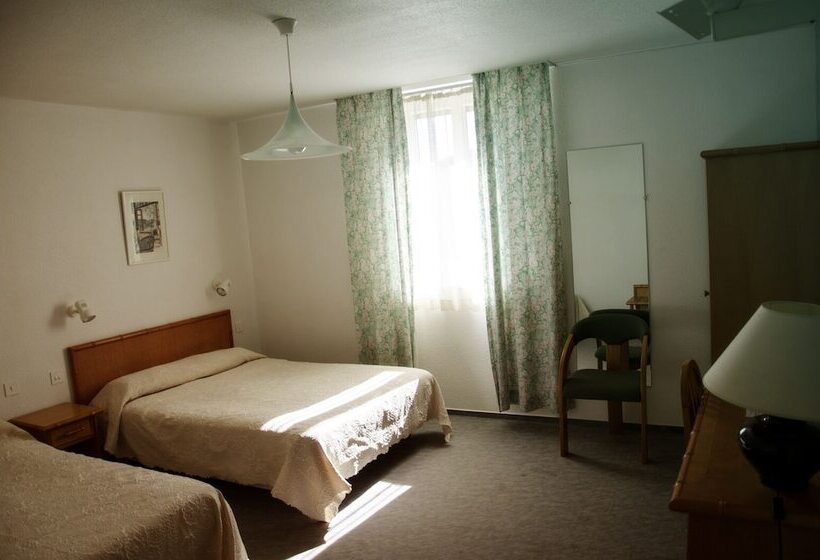 חדר סופריור נוף לגינה, Les Portes Du Cantal