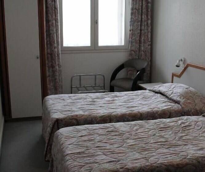 חדר סטנדרט, Les Portes Du Cantal