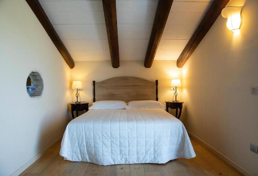 Номер Стандарт с Балконом, Masseria Celentano Relais & Agriturismo