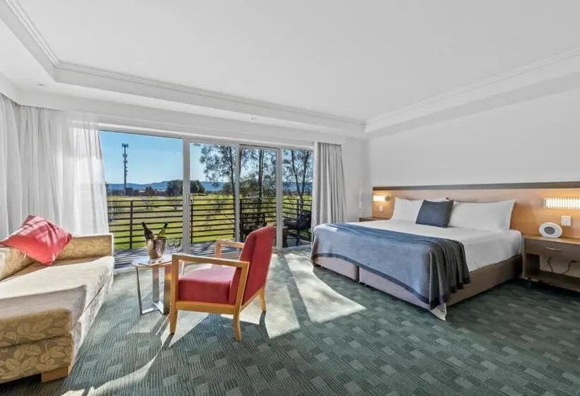 キングサイズベッドのデラックスルーム, Springs Shoalhaven Nowra