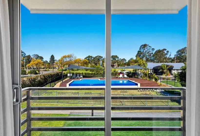 プールビュースタンダードルーム, Springs Shoalhaven Nowra