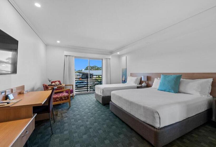 חדר סטנדרט נוף לבריכה, Springs Shoalhaven Nowra