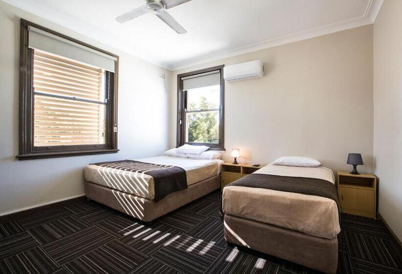 Номер Economy с общей ванной комнатой, Toongabbie