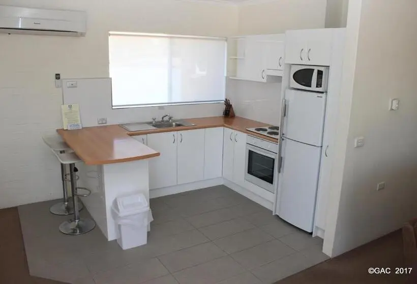 ２ベッドルーム家族用アパートメント, Mollymook Cove Apartments