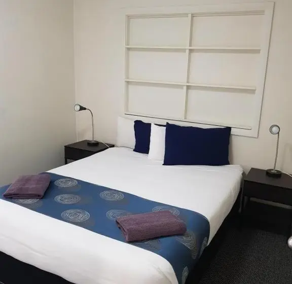 2ベッドルームハウス, Canberra Ave Villas