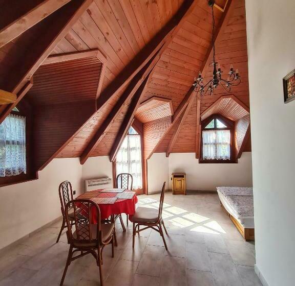 Апартаменты 2 Спальни, Agas Vendeghaz