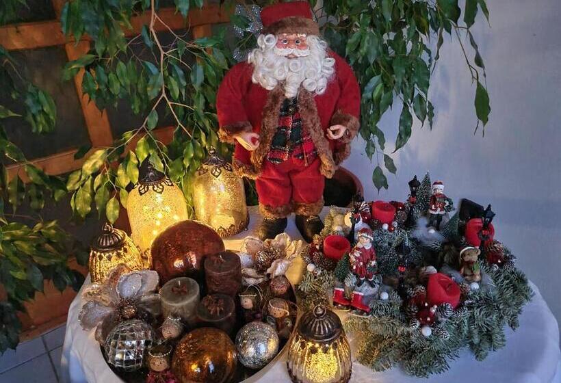 Апартаменты 3 Спальни, Agas Vendeghaz