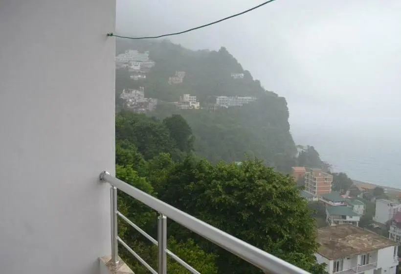 اتاق استاندارد با بالکن و چشم‌انداز دریا, Akhmed Guest House
