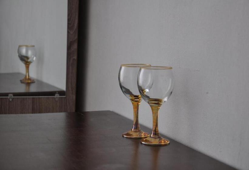 اتاق استاندارد با چشم‌انداز دریا, Akhmed Guest House