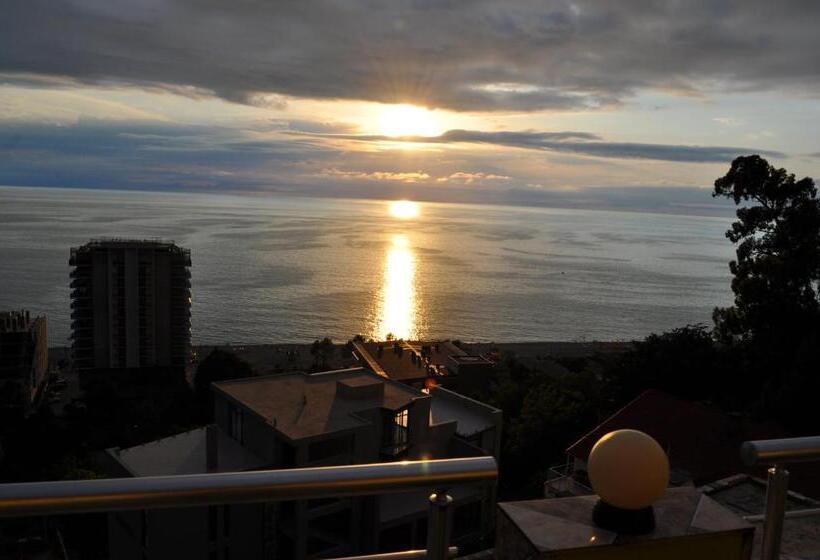 اتاق استاندارد چهار تخته, Akhmed Guest House