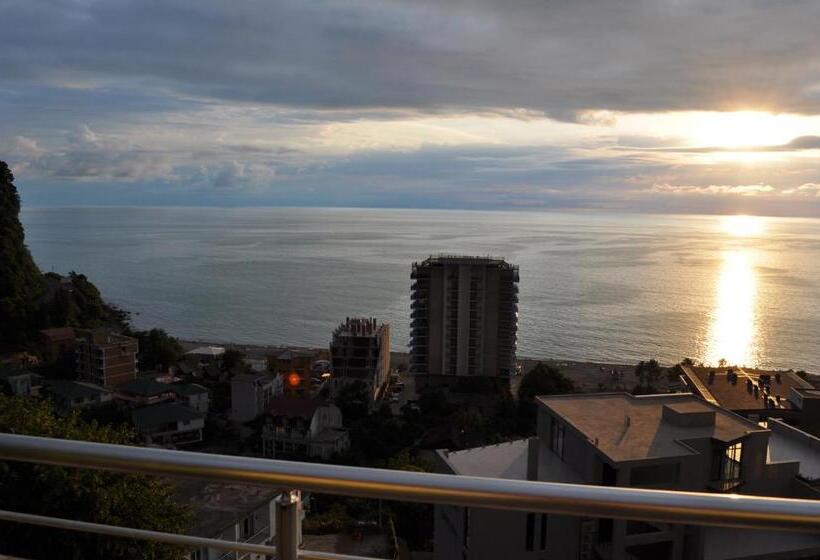 اتاق استاندارد چهار تخته, Akhmed Guest House