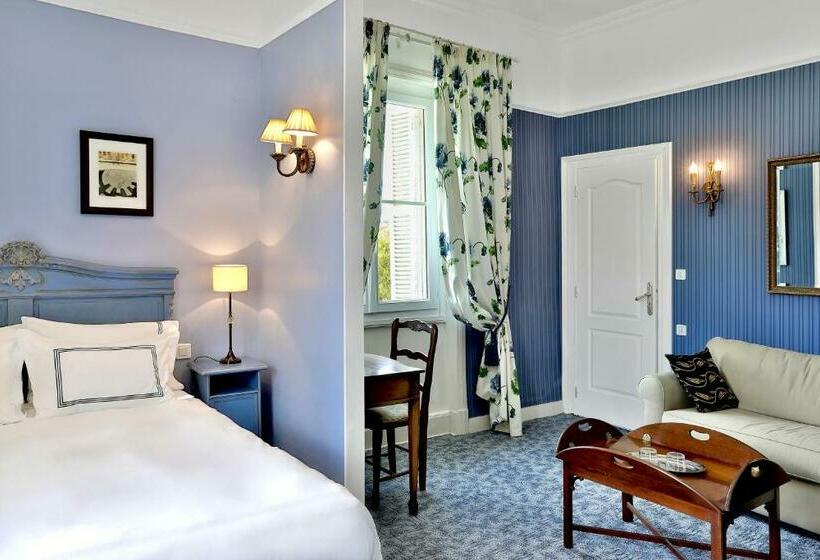 חדר סופריור, Château De Villars