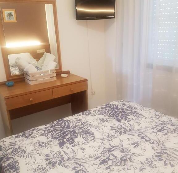 اتاق استاندارد, Hostal Xaraiba