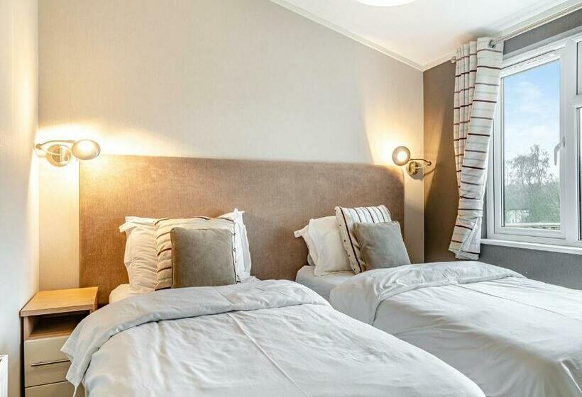 Номер Deluxe, Ashby Woulds Lodges