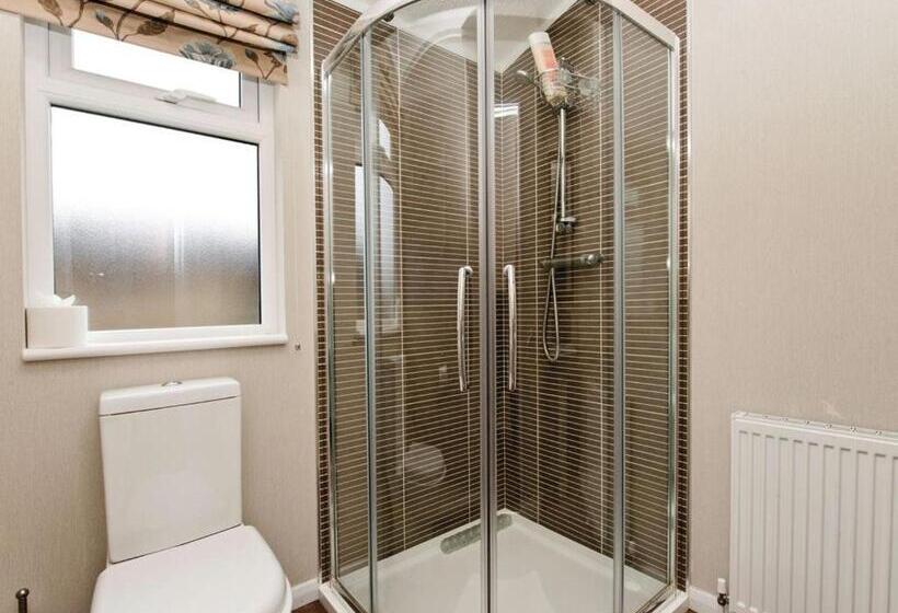 Номер Стандарт, Ashby Woulds Lodges