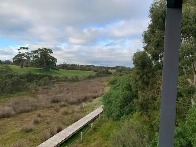 ３ベッドルームアパートメント, Broadbeach Inverloch