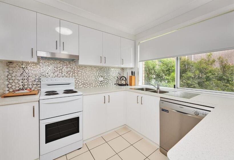 Апартаменты 2 Спальни, Cabarita Beachfront Apartments By Kingscliff Accommodation